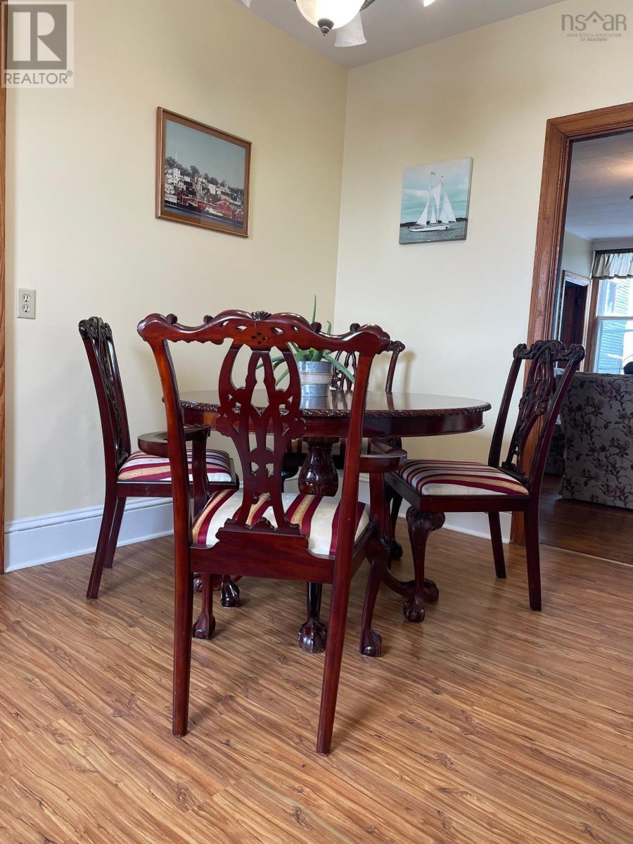 158 Lincoln Street, Lunenburg, Nova Scotia  B0J 2C0 - Photo 11 - 202502202