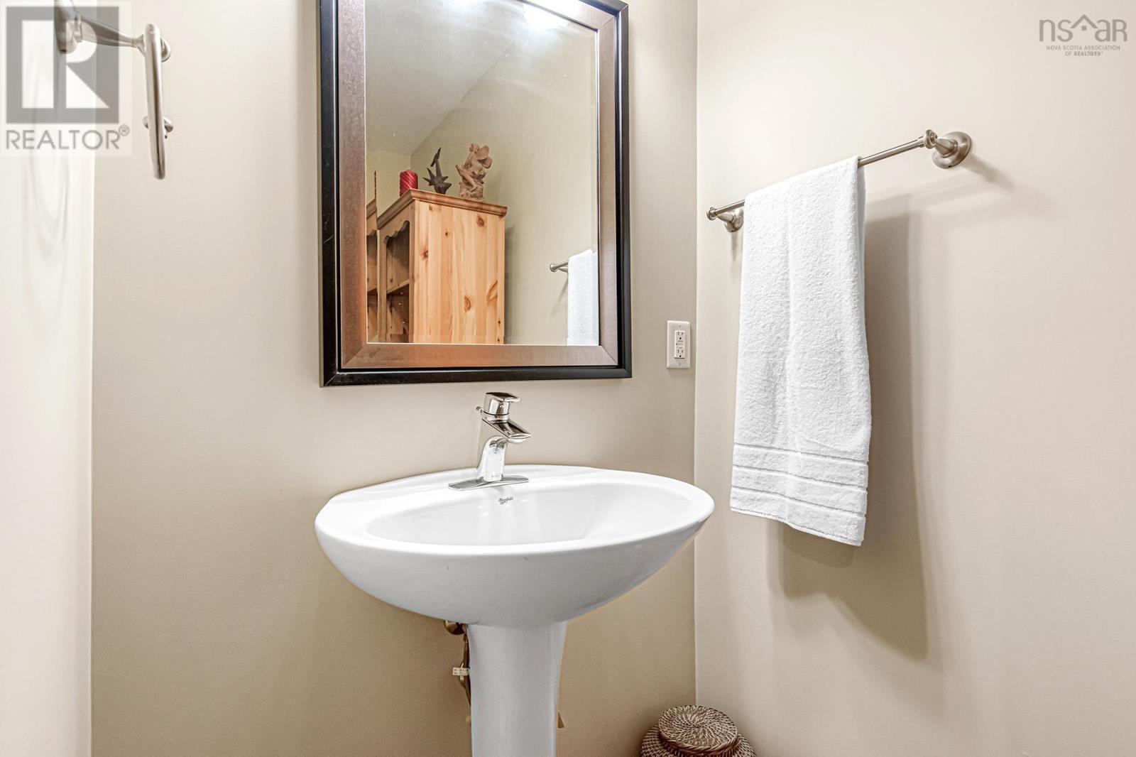 9 Lasalle Court, Bedford, Nova Scotia  B4B 0H8 - Photo 25 - 202513493
