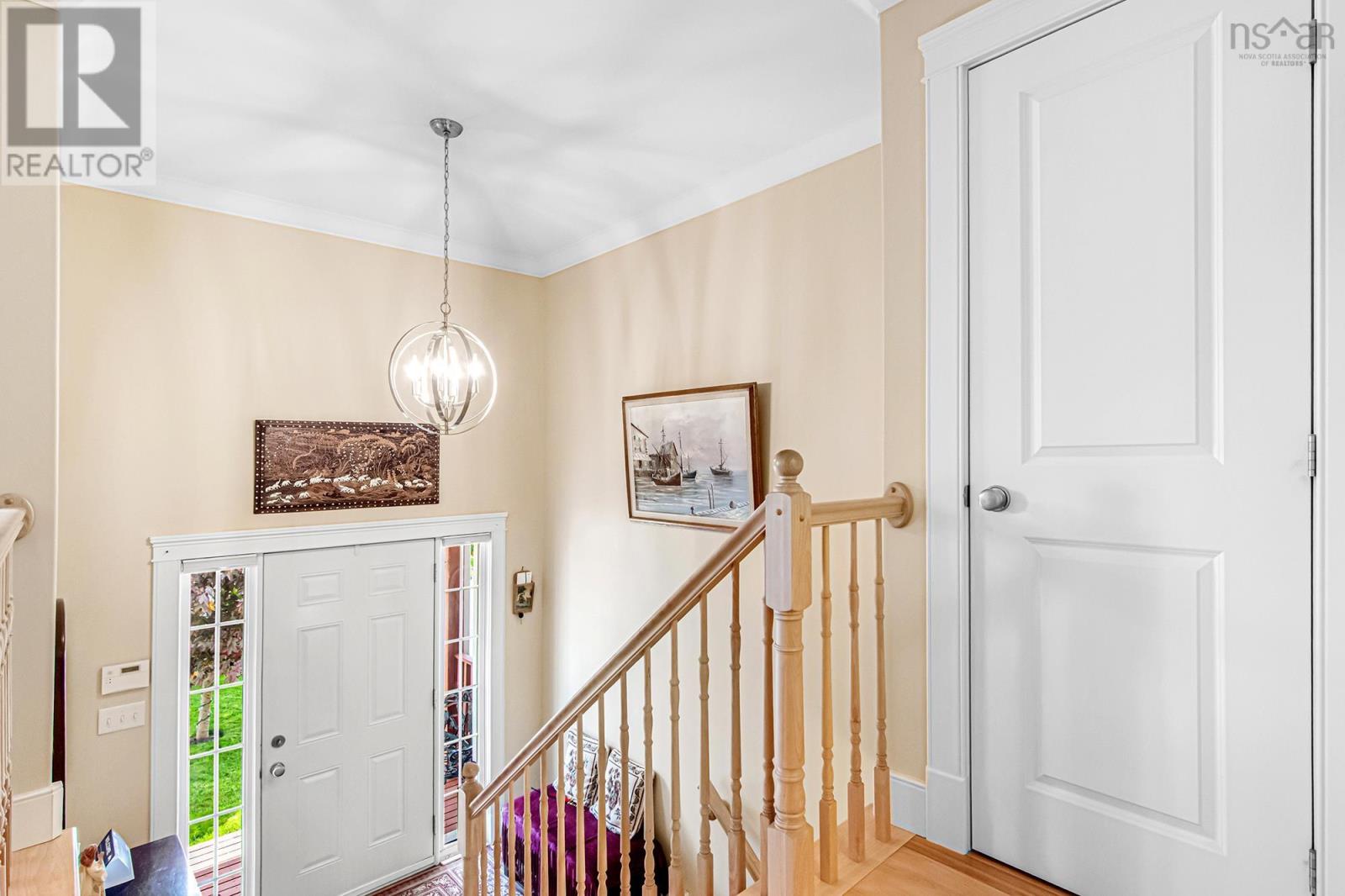 9 Lasalle Court, Bedford, Nova Scotia  B4B 0H8 - Photo 5 - 202513493