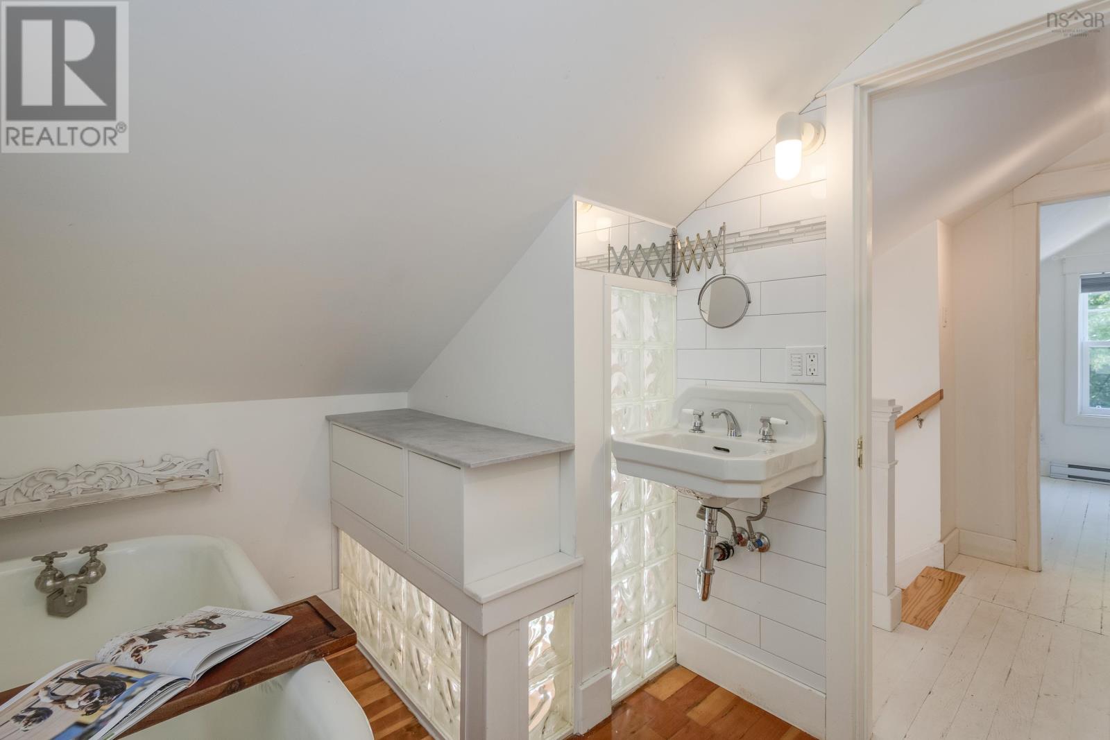 6105 Leeds Street, Halifax, Nova Scotia  B3K 2T8 - Photo 26 - 202520636