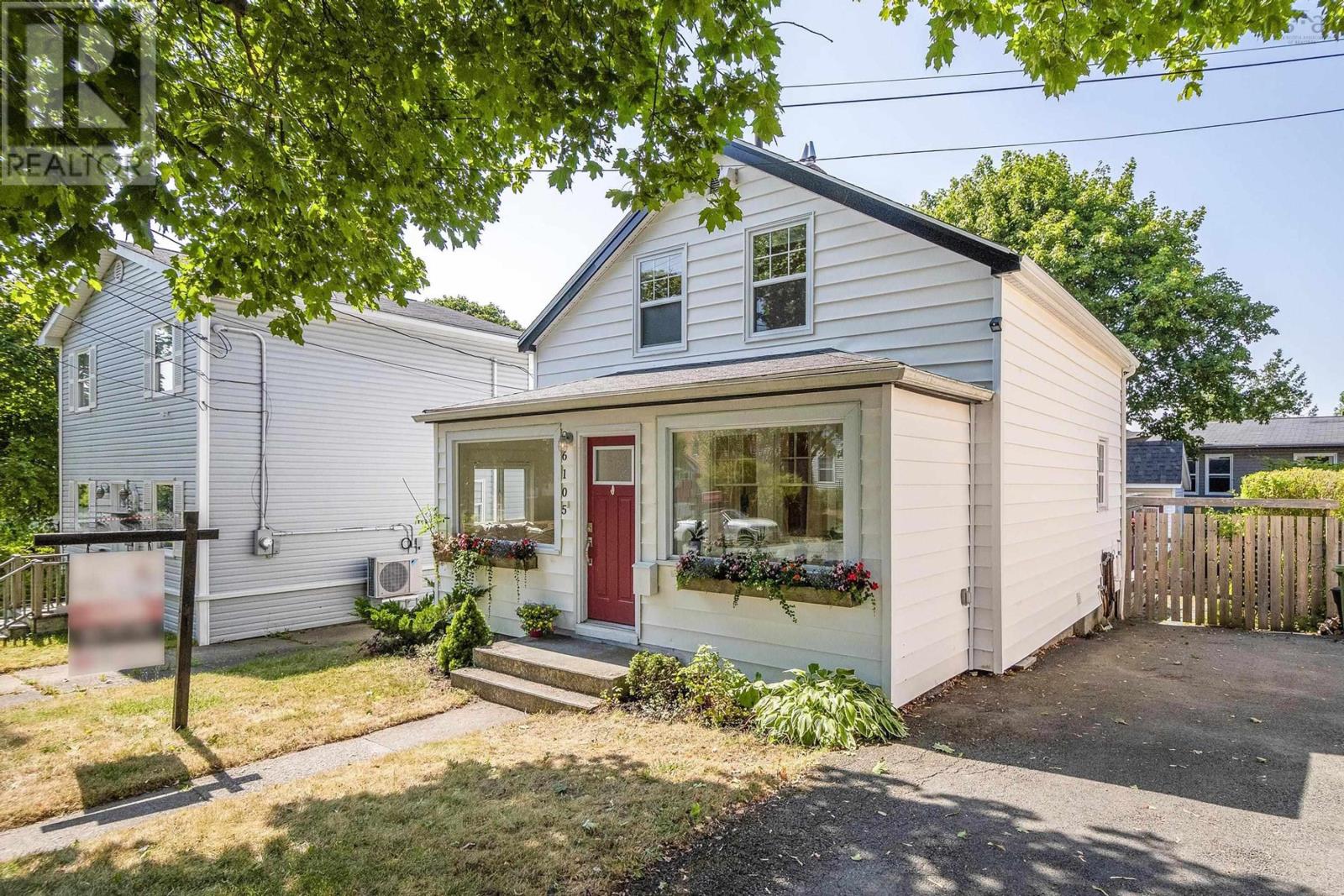 6105 Leeds Street, Halifax, Nova Scotia  B3K 2T8 - Photo 2 - 202520636