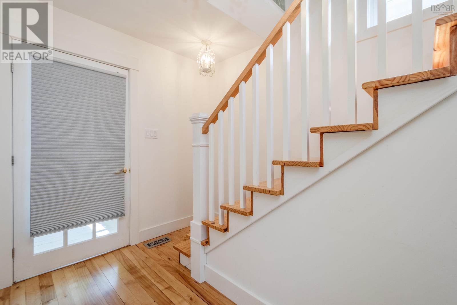 6105 Leeds Street, Halifax, Nova Scotia  B3K 2T8 - Photo 7 - 202520636