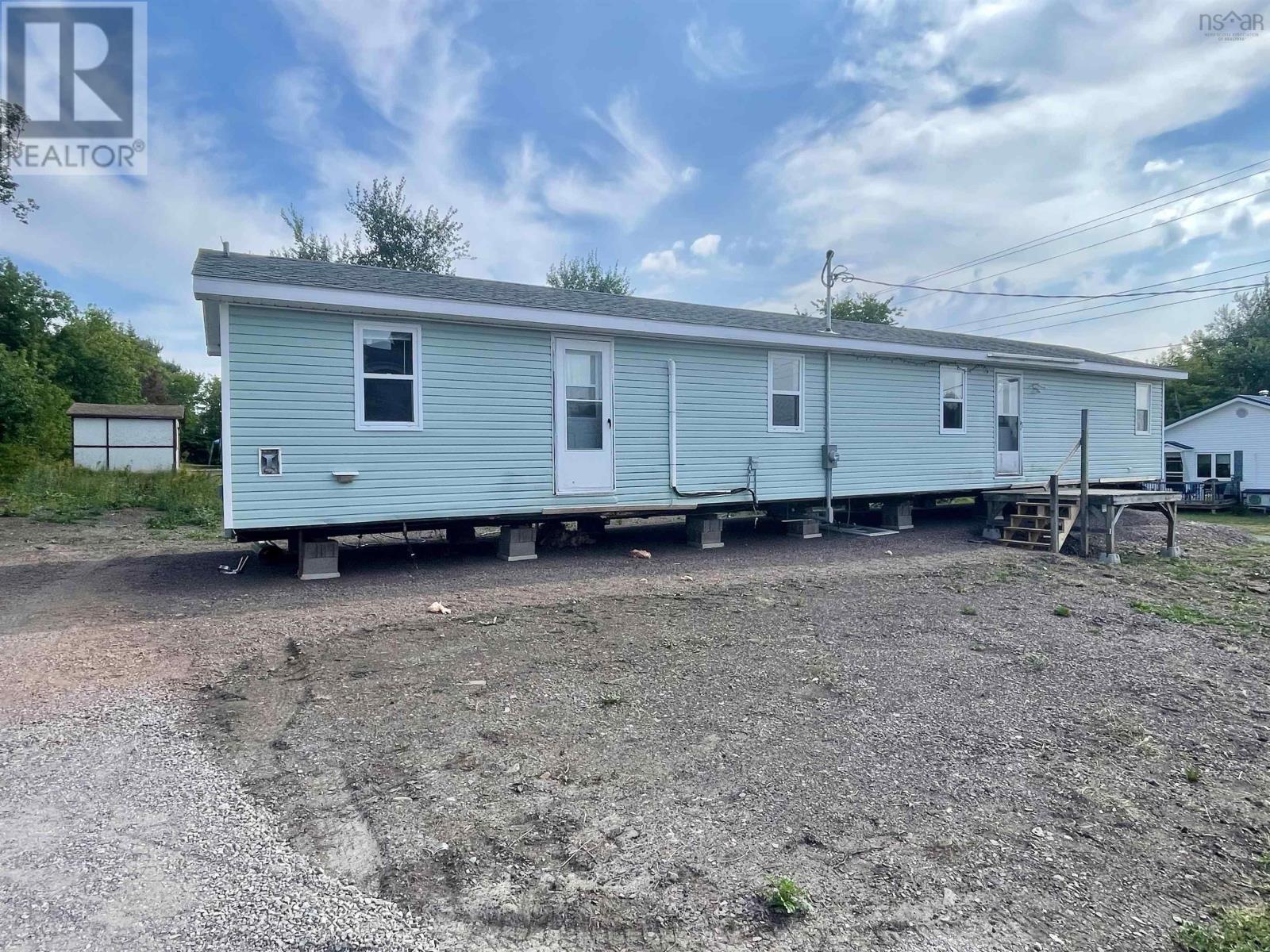 44 Chapel Street, Springhill, Nova Scotia  B0M 1X0 - Photo 2 - 202520637