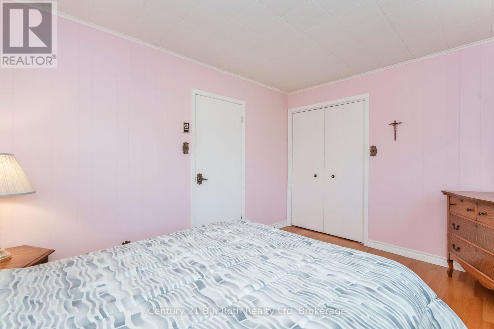 56 Fox Street, Penetanguishene, Ontario  L9M 1B5 - Photo 25 - S12195764
