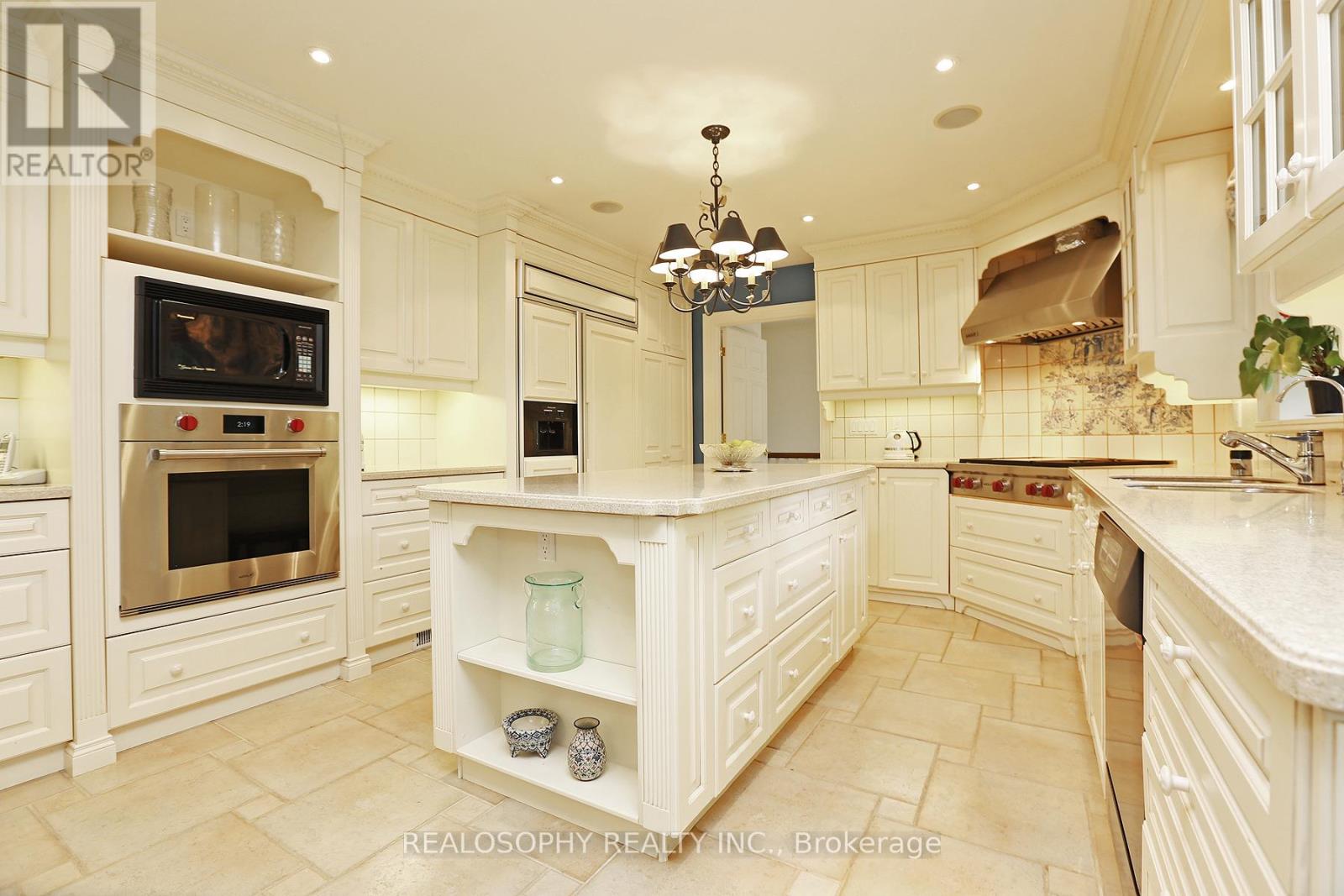 7 Purling Place, Toronto, Ontario  M3B 1V4 - Photo 14 - C12344989