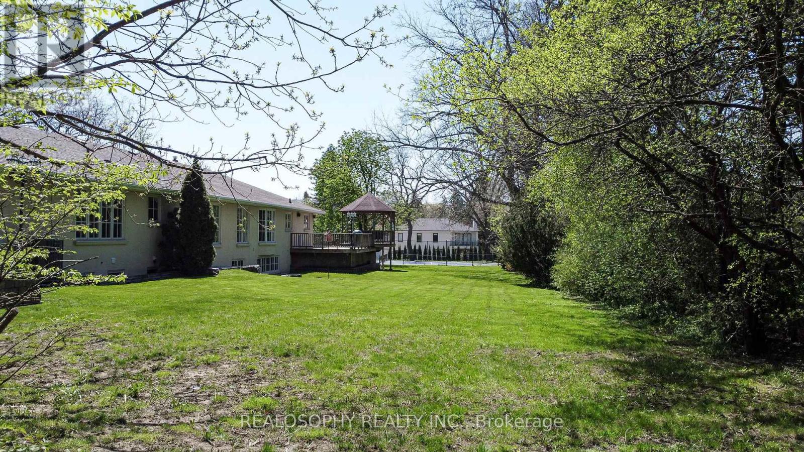 Property at 7 PURLING PLACE image 5
