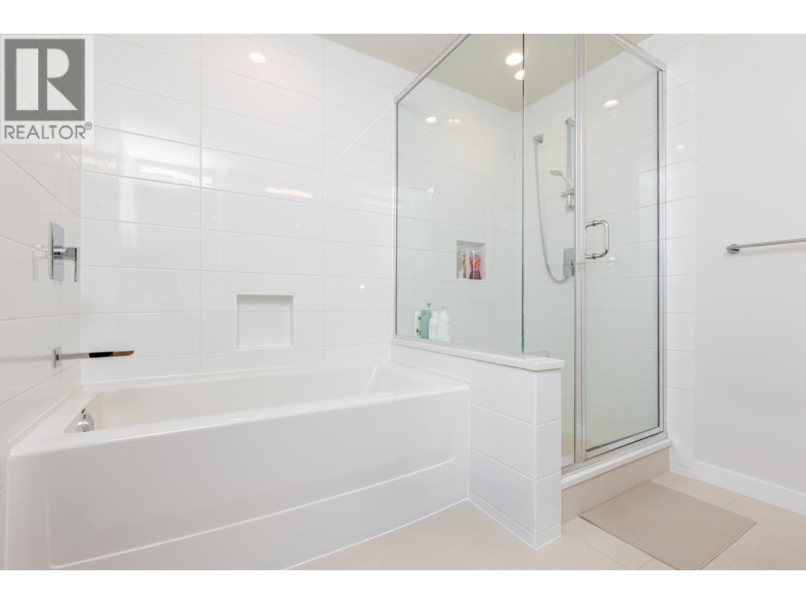 50 19451 Sutton Avenue, Pitt Meadows, British Columbia  V3Y 0G6 - Photo 17 - R3037080