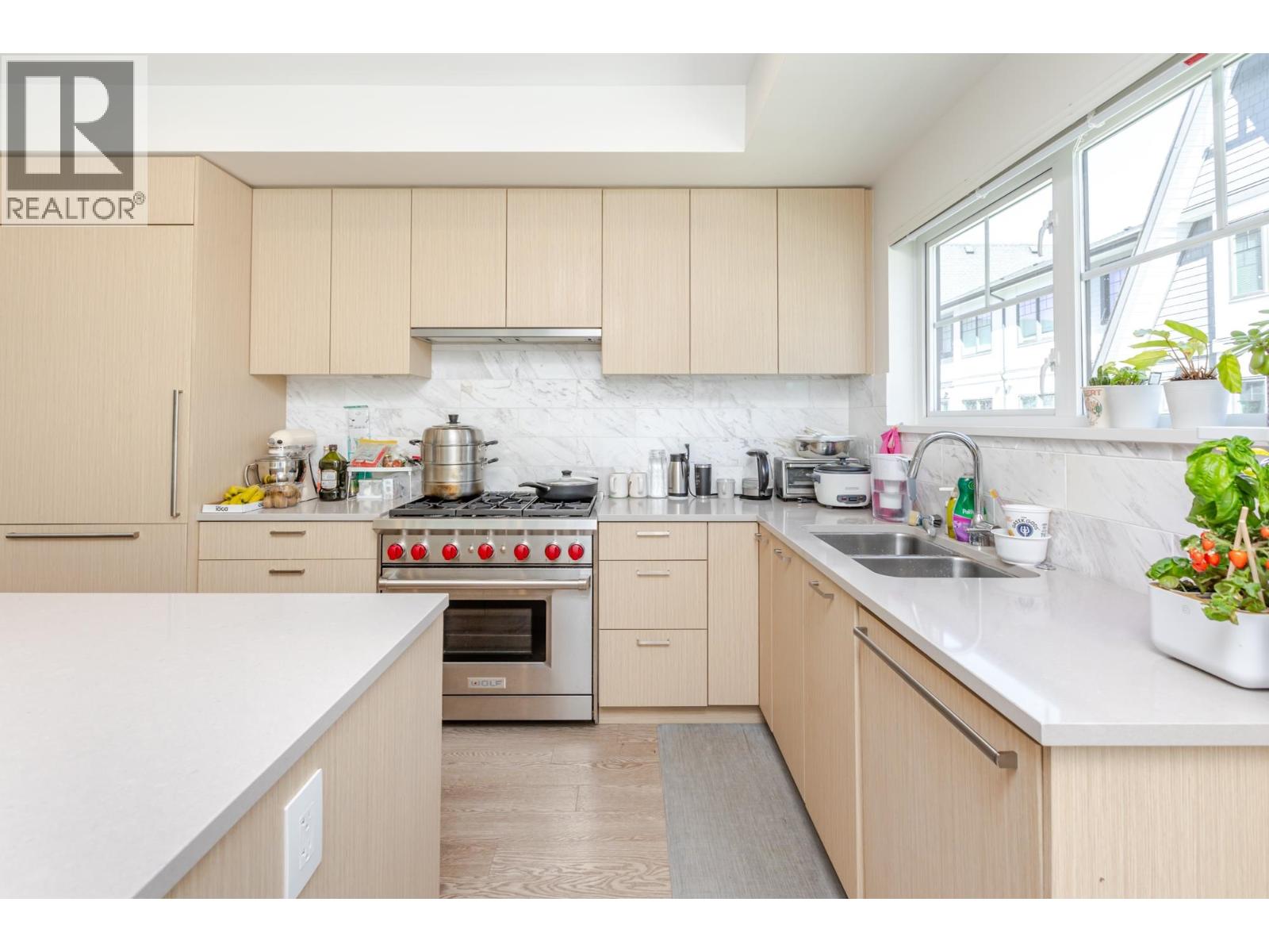 50 19451 Sutton Avenue, Pitt Meadows, British Columbia  V3Y 0G6 - Photo 4 - R3037080