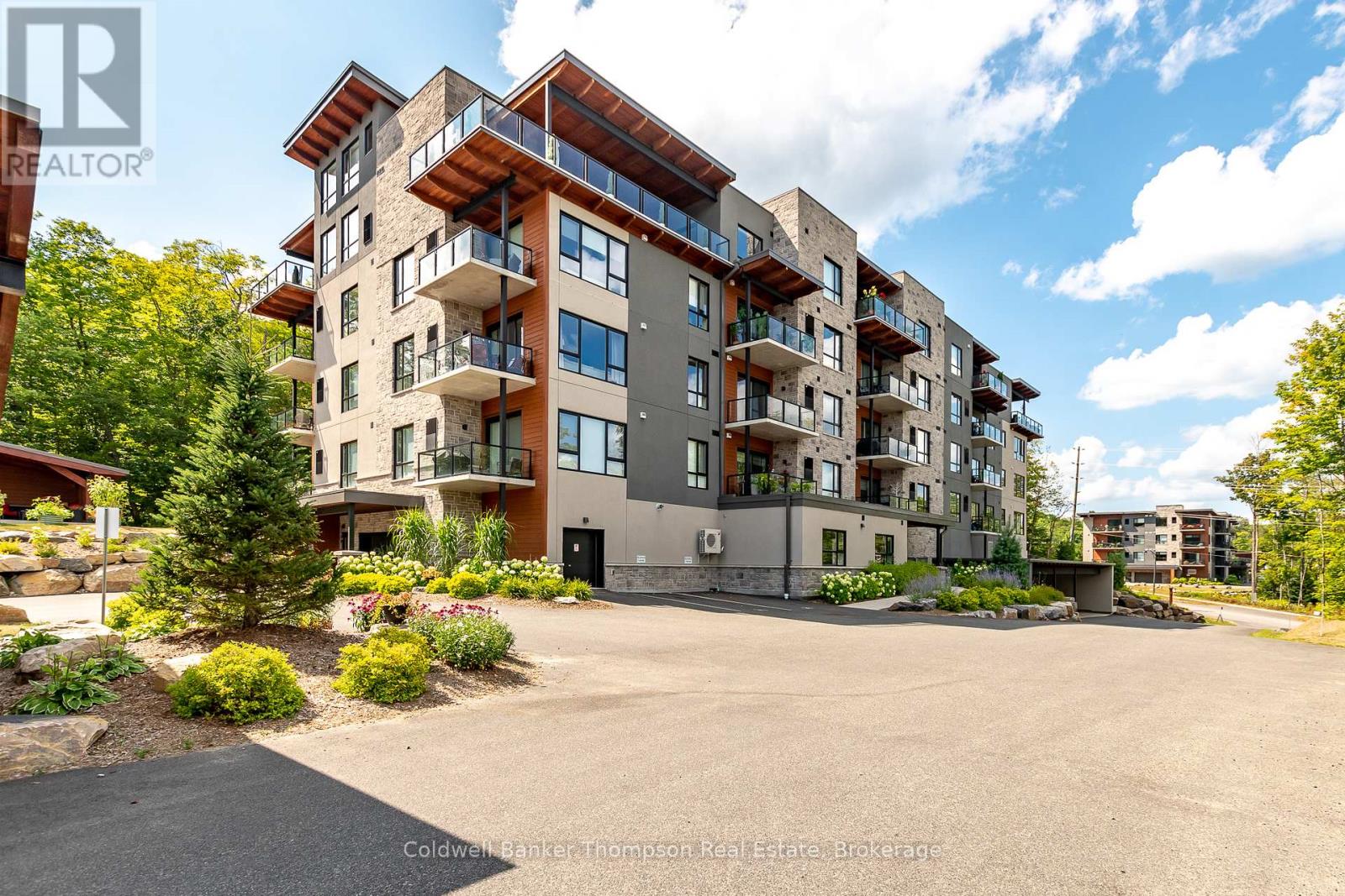 207 - 18 Campus Trail, Huntsville, Ontario  P1H 0K2 - Photo 1 - X12345111