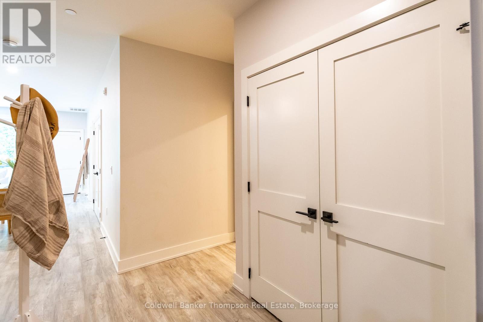 207 - 18 Campus Trail, Huntsville, Ontario  P1H 0K2 - Photo 2 - X12345111