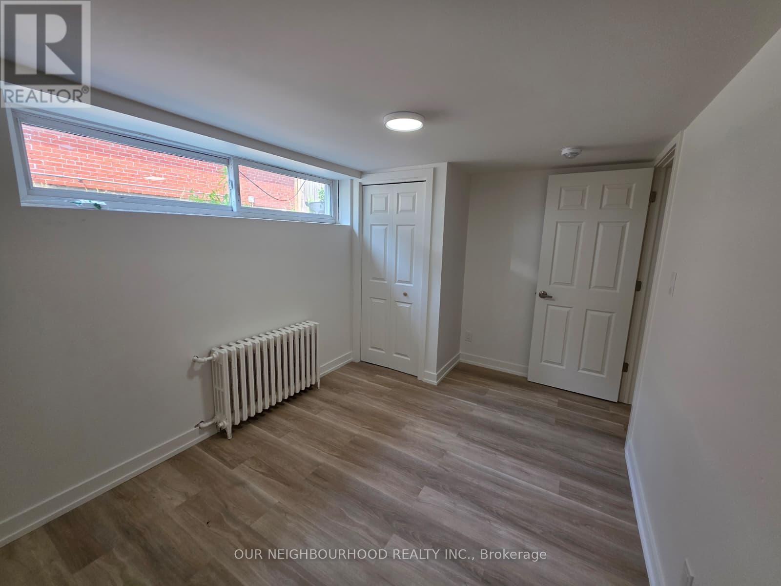 Lower - 32 Marchington Circle, Toronto, Ontario M1R 3M4 - Photo 8 - E12344986