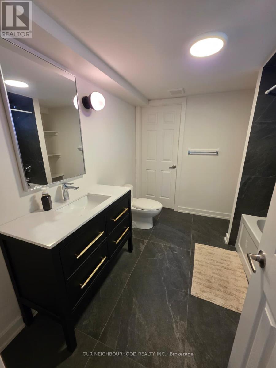 Lower - 32 Marchington Circle, Toronto, Ontario M1R 3M4 - Photo 9 - E12344986