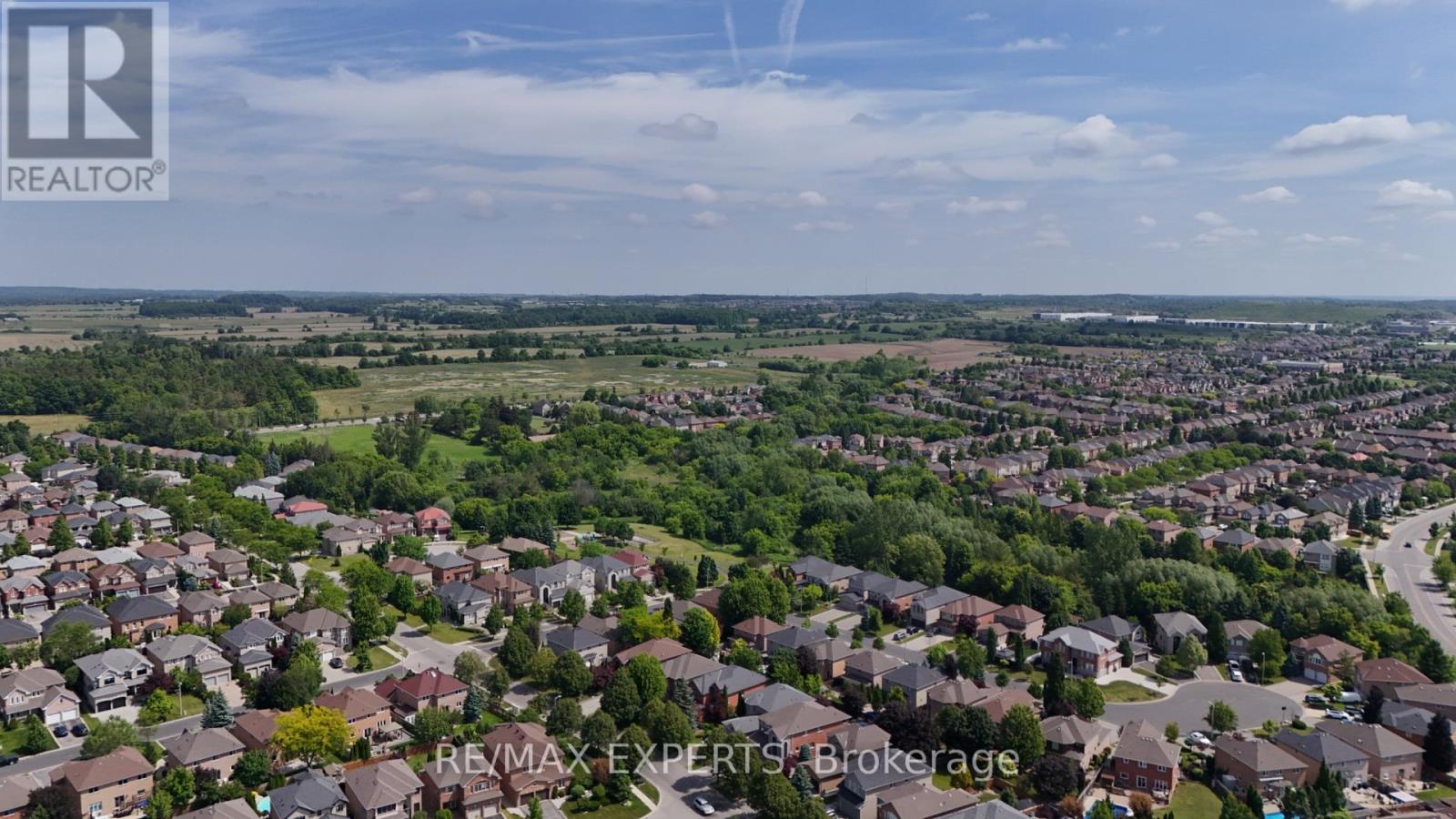 8 Pine Hollow Crescent, Vaughan (Maple), Ontario  L6A 2L6 - Photo 47 - N12345026