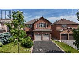 8 Pine Hollow Crescent, Vaughan (Maple), Ca