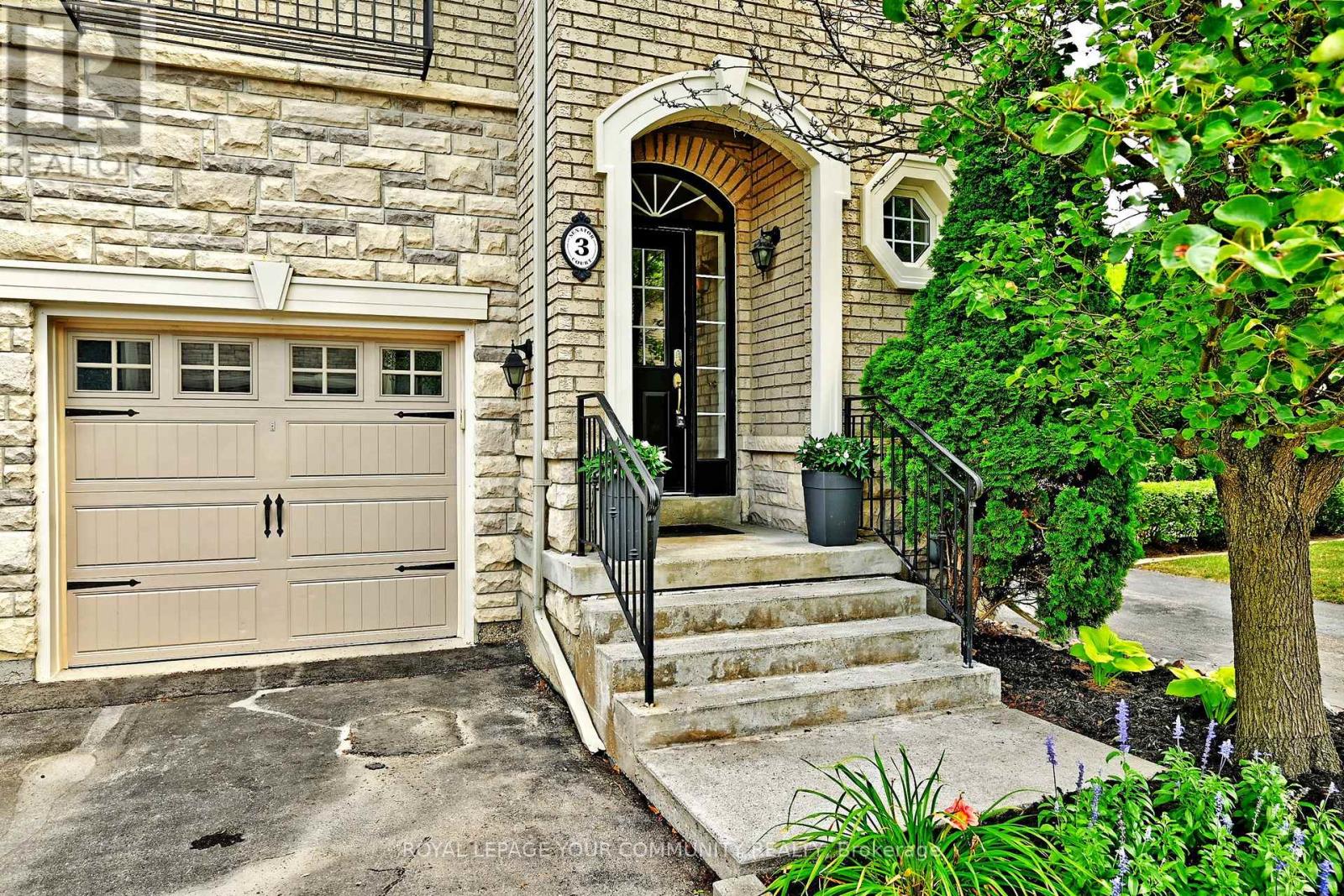 Property at 18 - 3 SENATOR COURT image 3