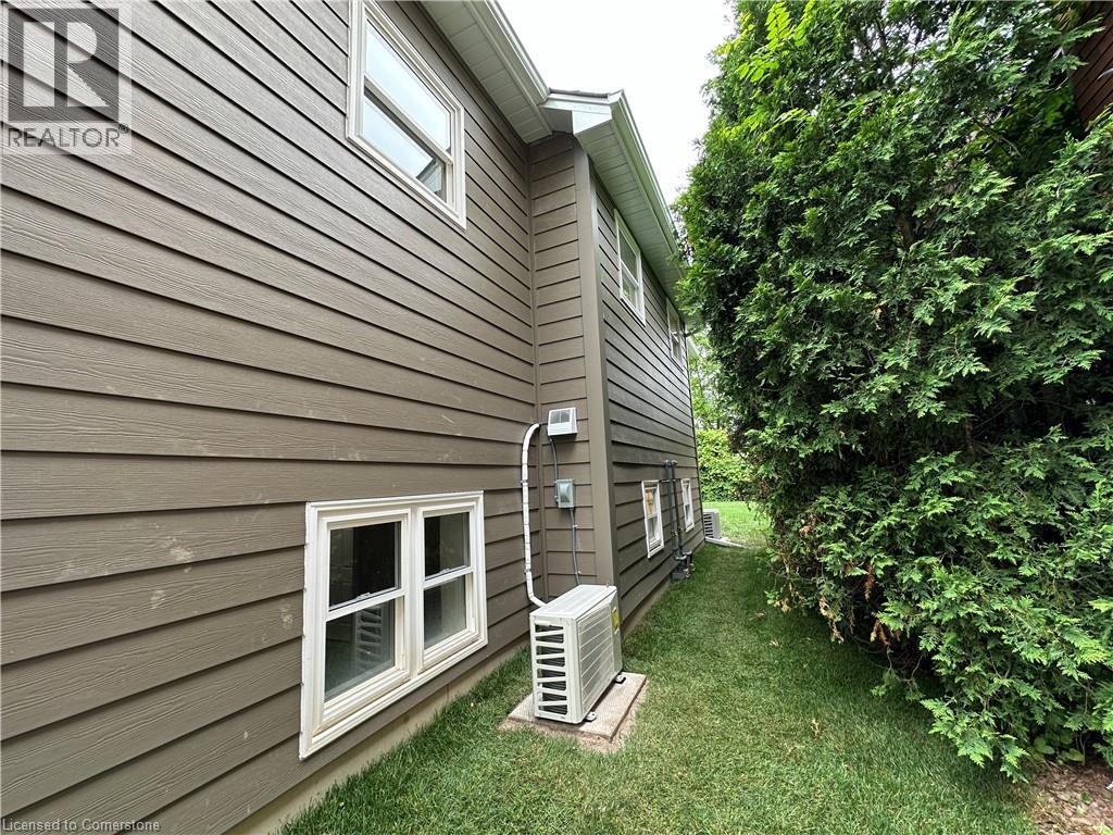 38 Viewpoint Avenue Unit# 2, Hamilton, Ontario  L8V 2S5 - Photo 8 - 40759940