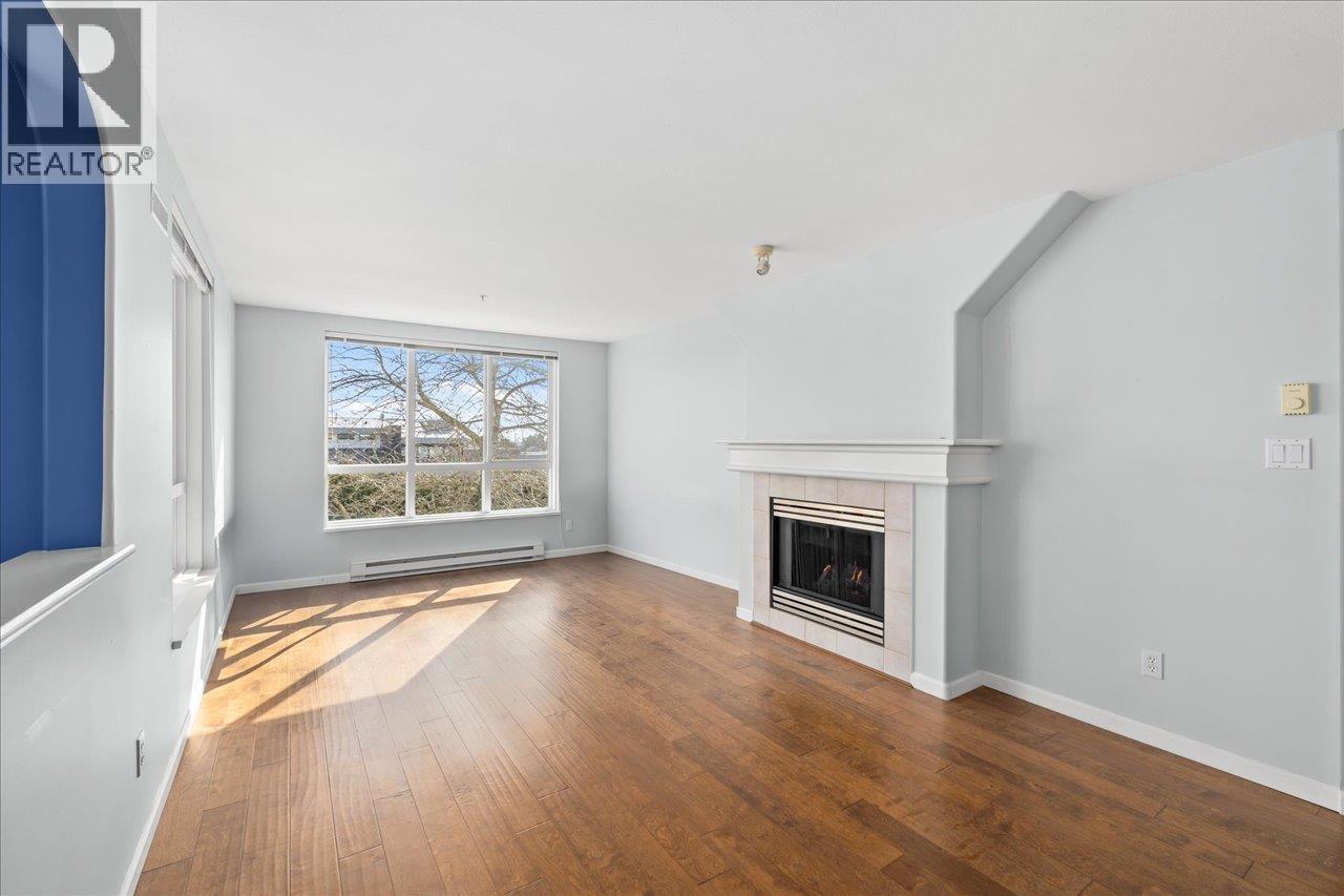 301 12639 No. 2 Road, Richmond, British Columbia  V7E 6N6 - Photo 4 - R3037190
