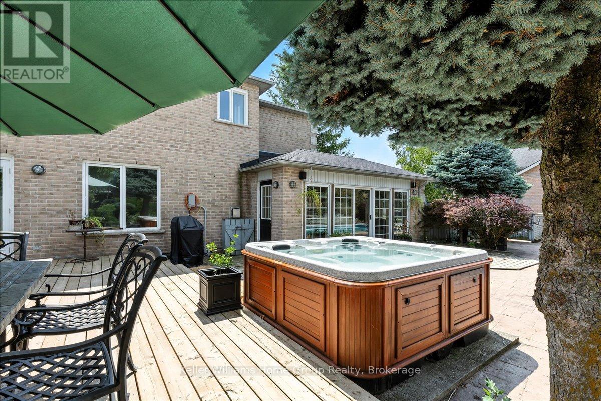 212 Inglis Street, North Dumfries, Ontario  N0B 1E0 - Photo 28 - X12344360