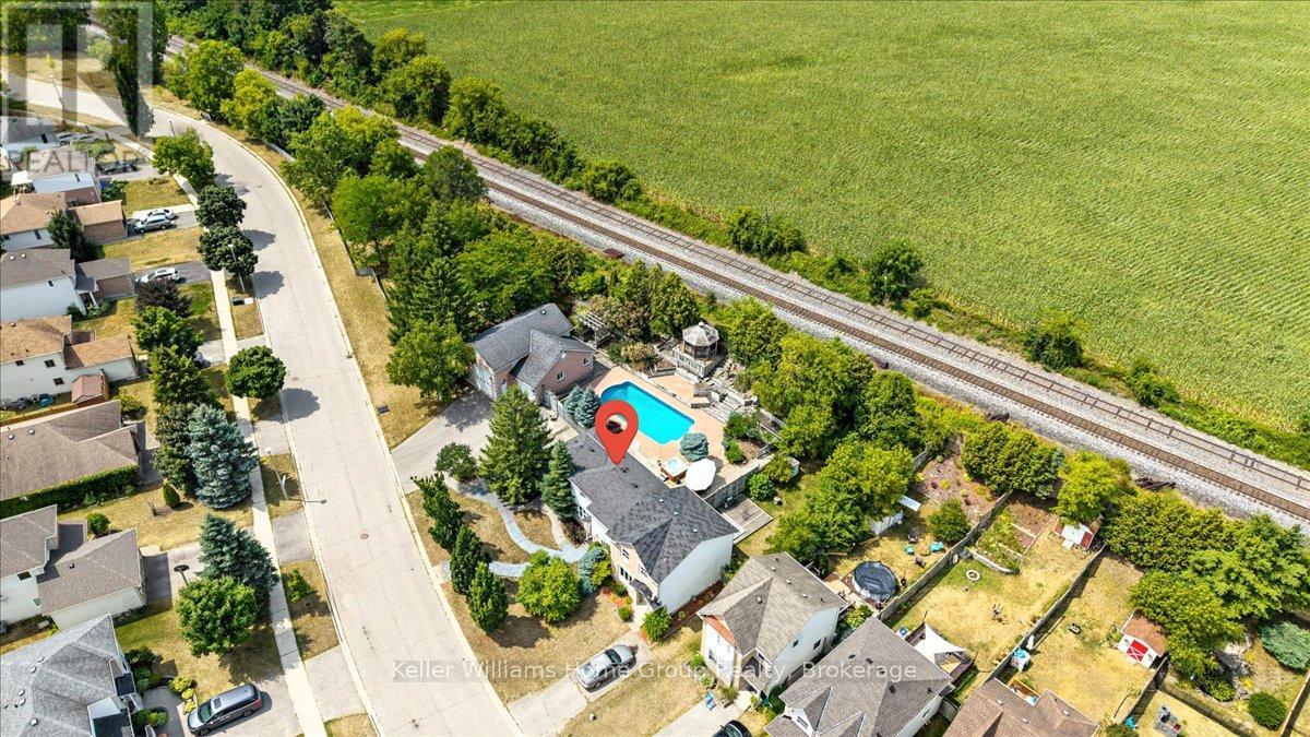 212 Inglis Street, North Dumfries, Ontario  N0B 1E0 - Photo 42 - X12344360