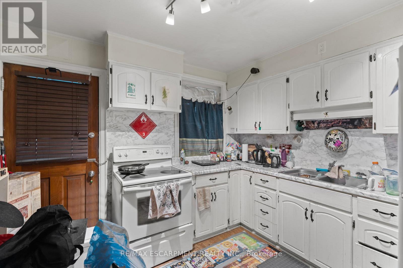 14 Norway Avenue, Hamilton, Ontario  L8M 2V7 - Photo 16 - X12344973