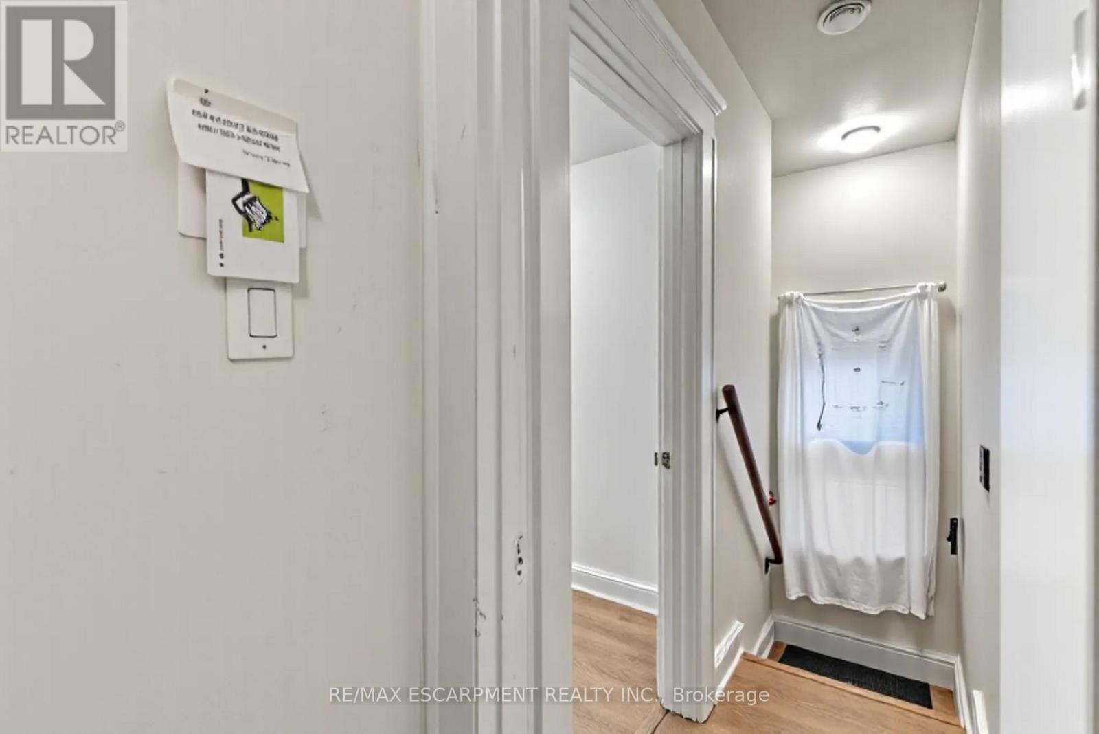 14 Norway Avenue, Hamilton, Ontario  L8M 2V7 - Photo 21 - X12344973