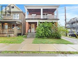 14 NORWAY AVENUE, Hamilton, Ontario