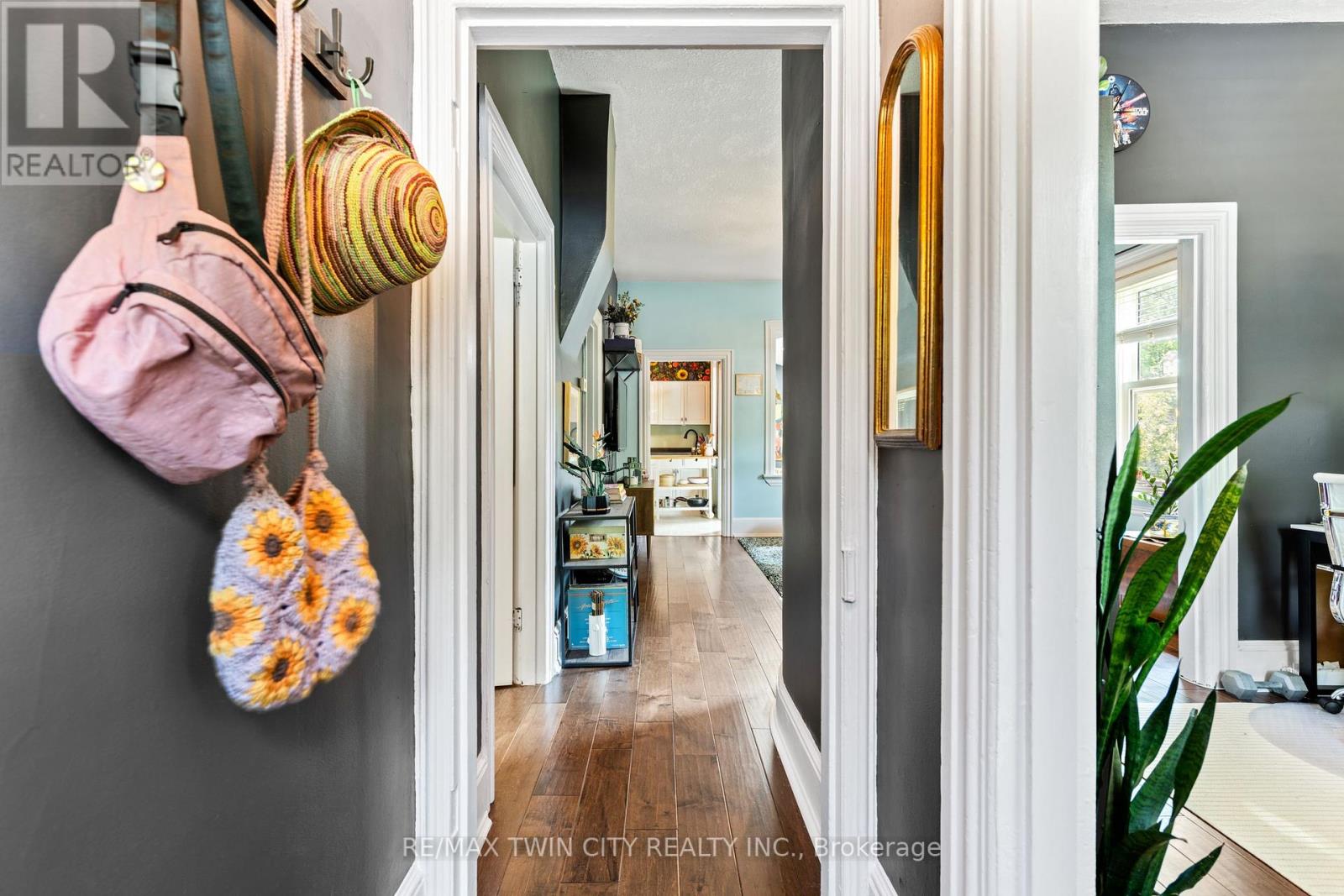 Property at 5 METCALFE STREET image 4