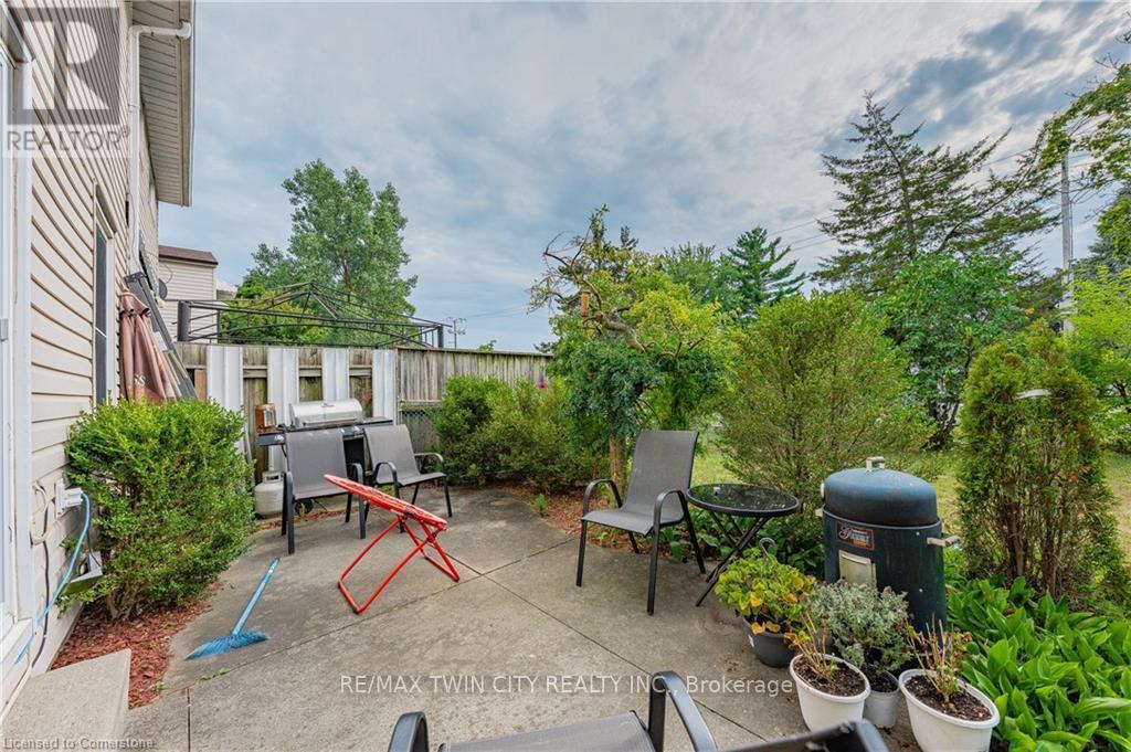 1400 Wildren Place, Cambridge, Ontario  N3H 5A9 - Photo 12 - X12344985