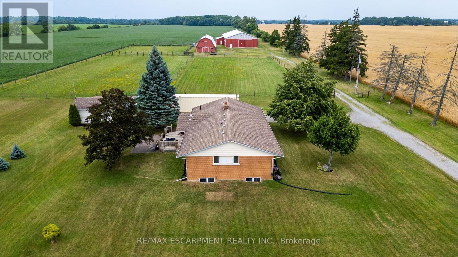 2276 Binbrook Road, Hamilton (Binbrook), Ontario  L0R 1C0 - Photo 25 - X12344995