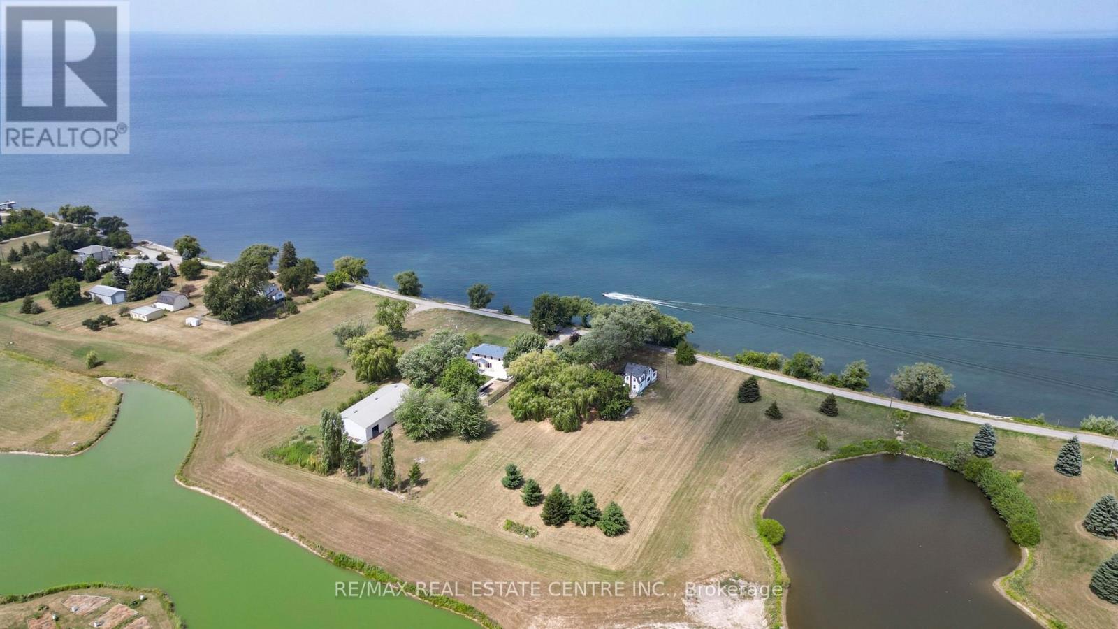 4036 Lakeshore Road, Lincoln (Lincoln Lake), Ontario  L3J 0X3 - Photo 35 - X12345059