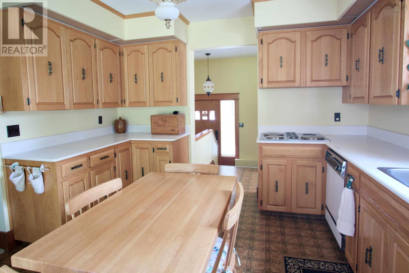 288 Main Street, Tatamagouche, Nova Scotia  B0K 1V0 - Photo 3 - 202515415