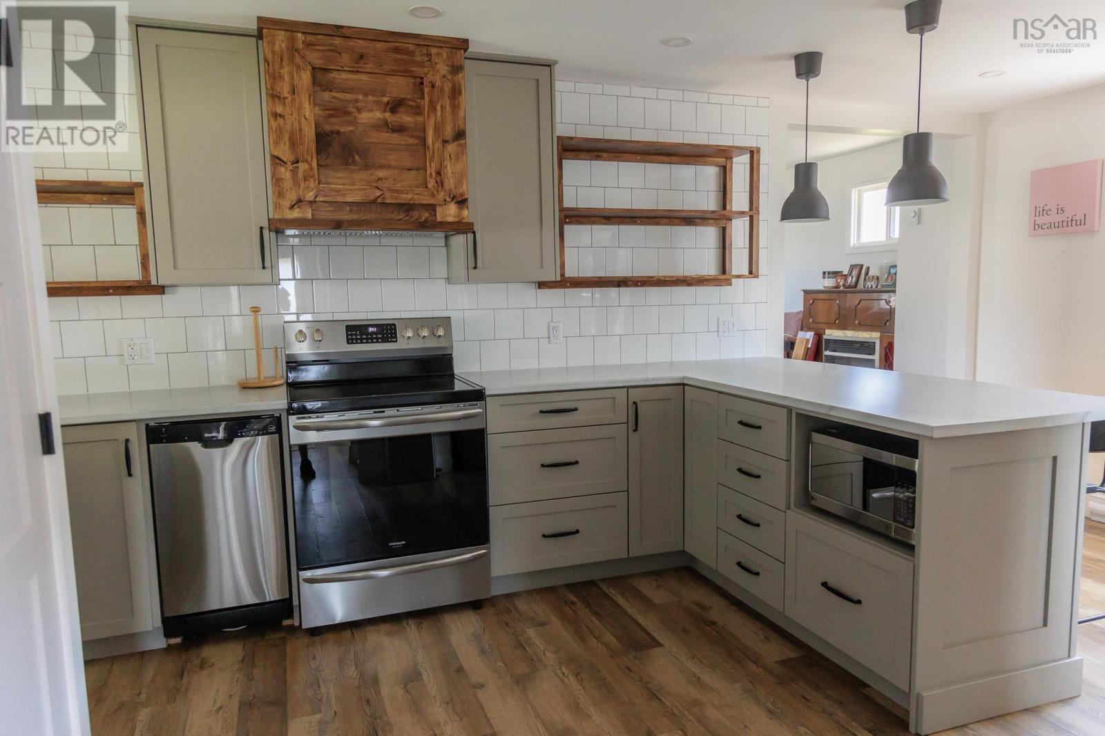 316 Mahon Street, New Waterford, Nova Scotia  B1H 3H5 - Photo 13 - 202516425