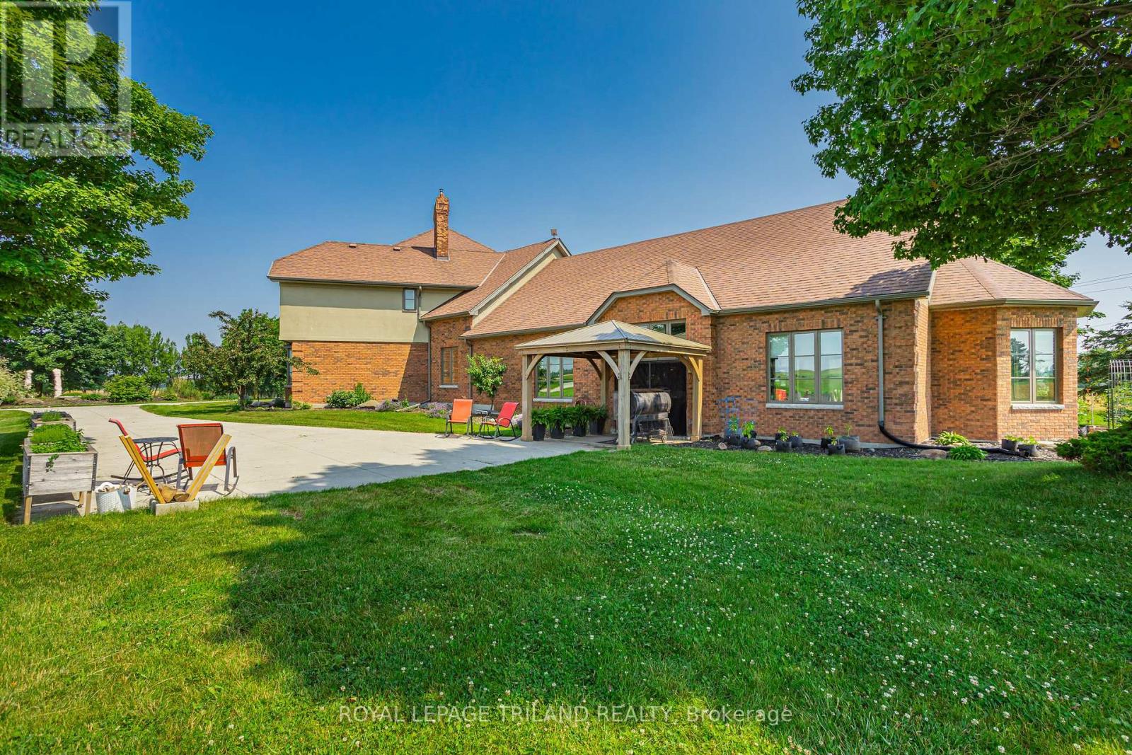 29830 Centre Road, Adelaide Metcalfe, Ontario  N7G 3H7 - Photo 40 - X12345276