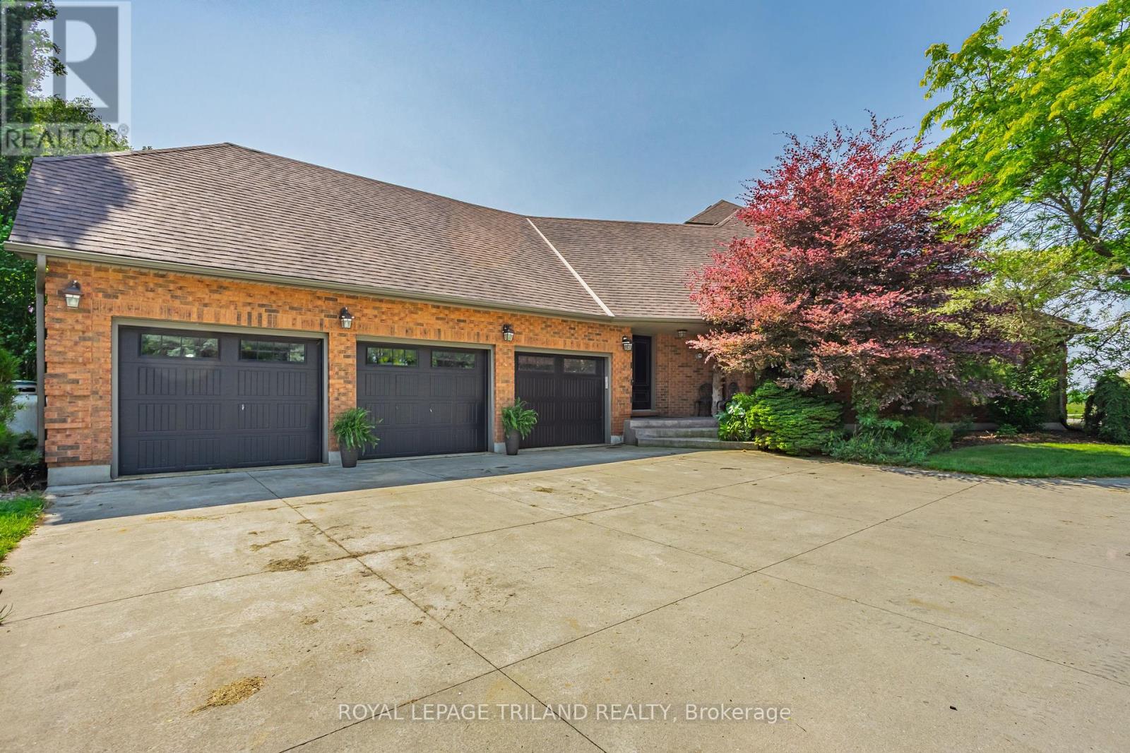 29830 Centre Road, Adelaide Metcalfe, Ontario  N7G 3H7 - Photo 42 - X12345276