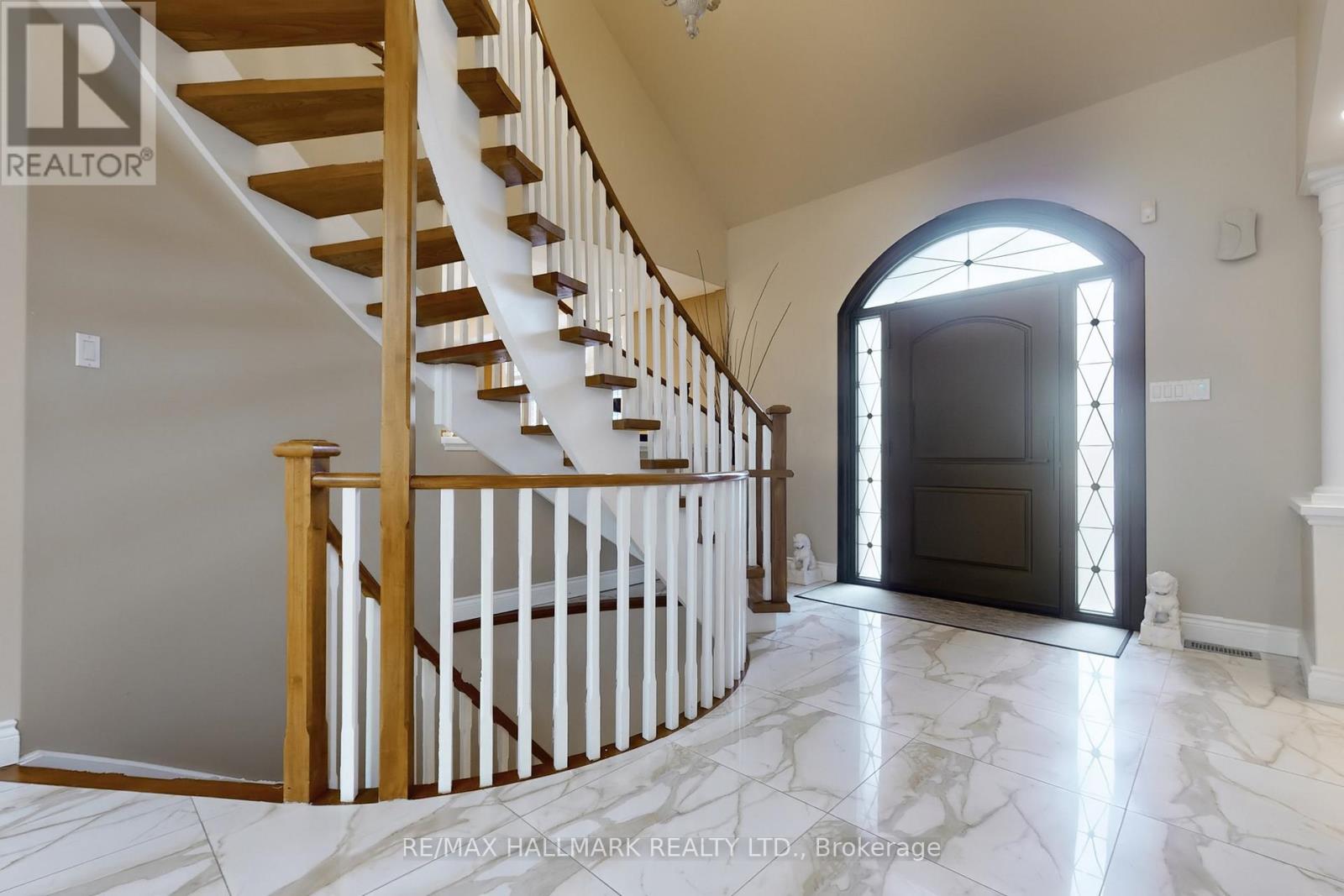 11 Loggers Trail, Whitchurch-Stouffville, Ontario  L4A 2L6 - Photo 6 - N12345127