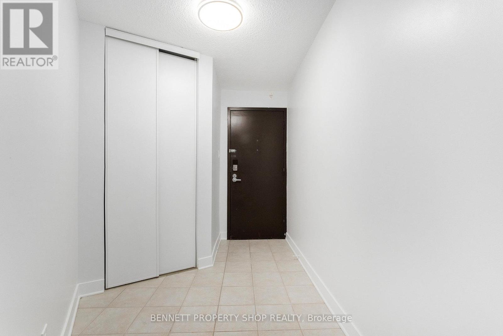 Property at 2209 - 900 DYNES ROAD image 3