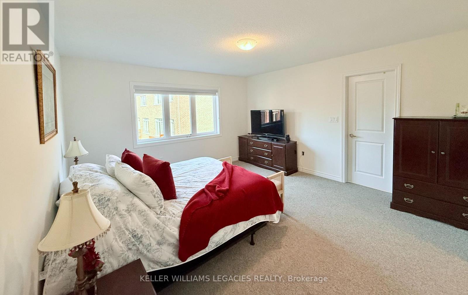 2229 Grainger Loop, Innisfil, Ontario  L9S 0N1 - Photo 20 - N12314042