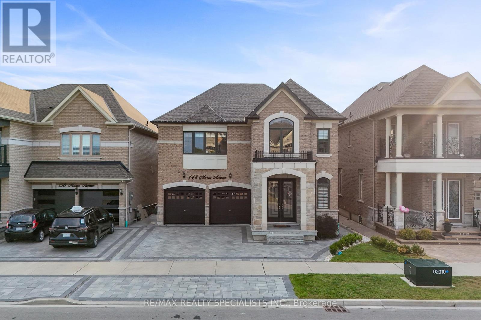 Property at 148 MORRA AVENUE image 2