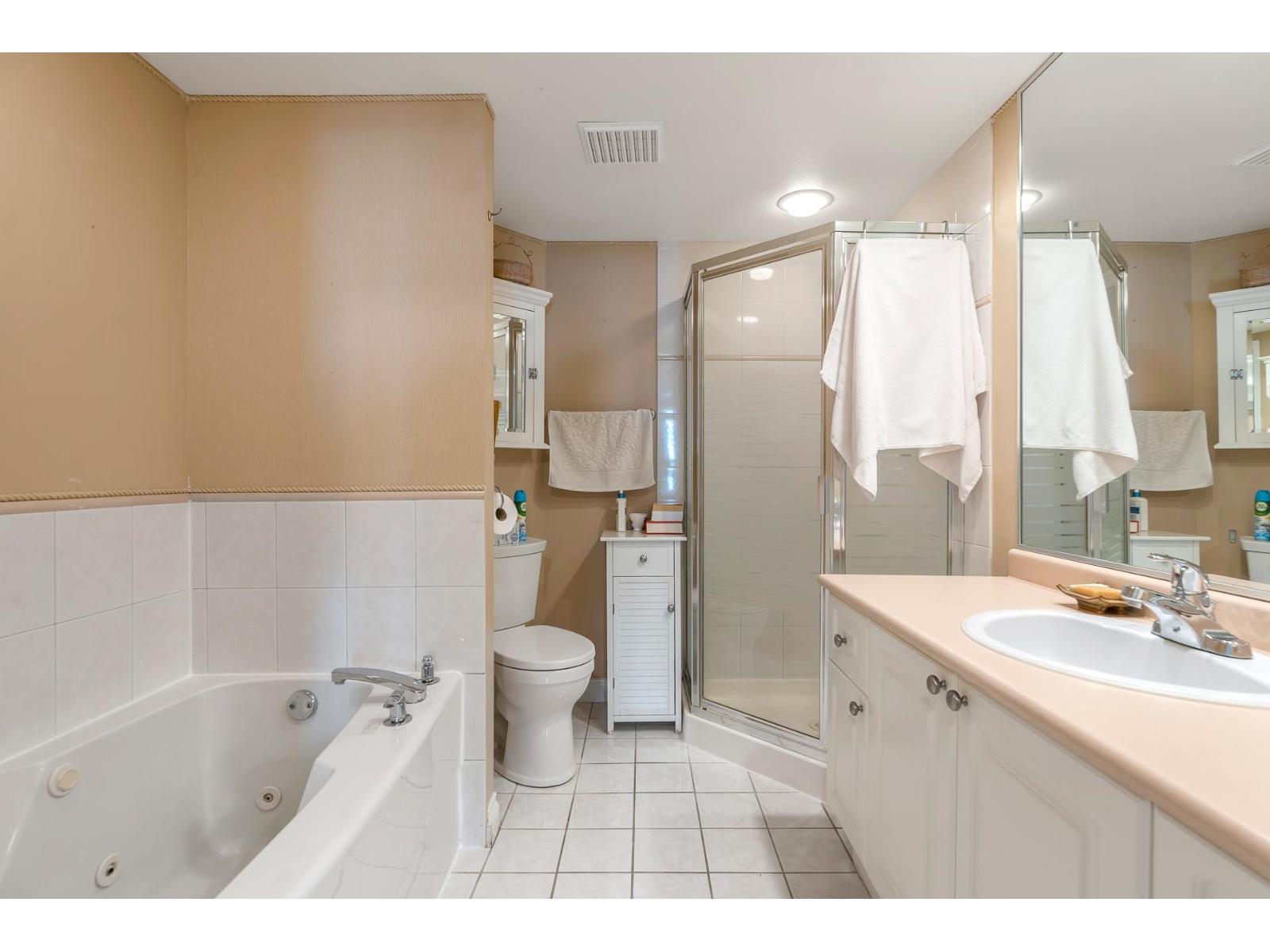 409 1575 Best Street, White Rock, British Columbia  V4B 5K1 - Photo 14 - R3036228