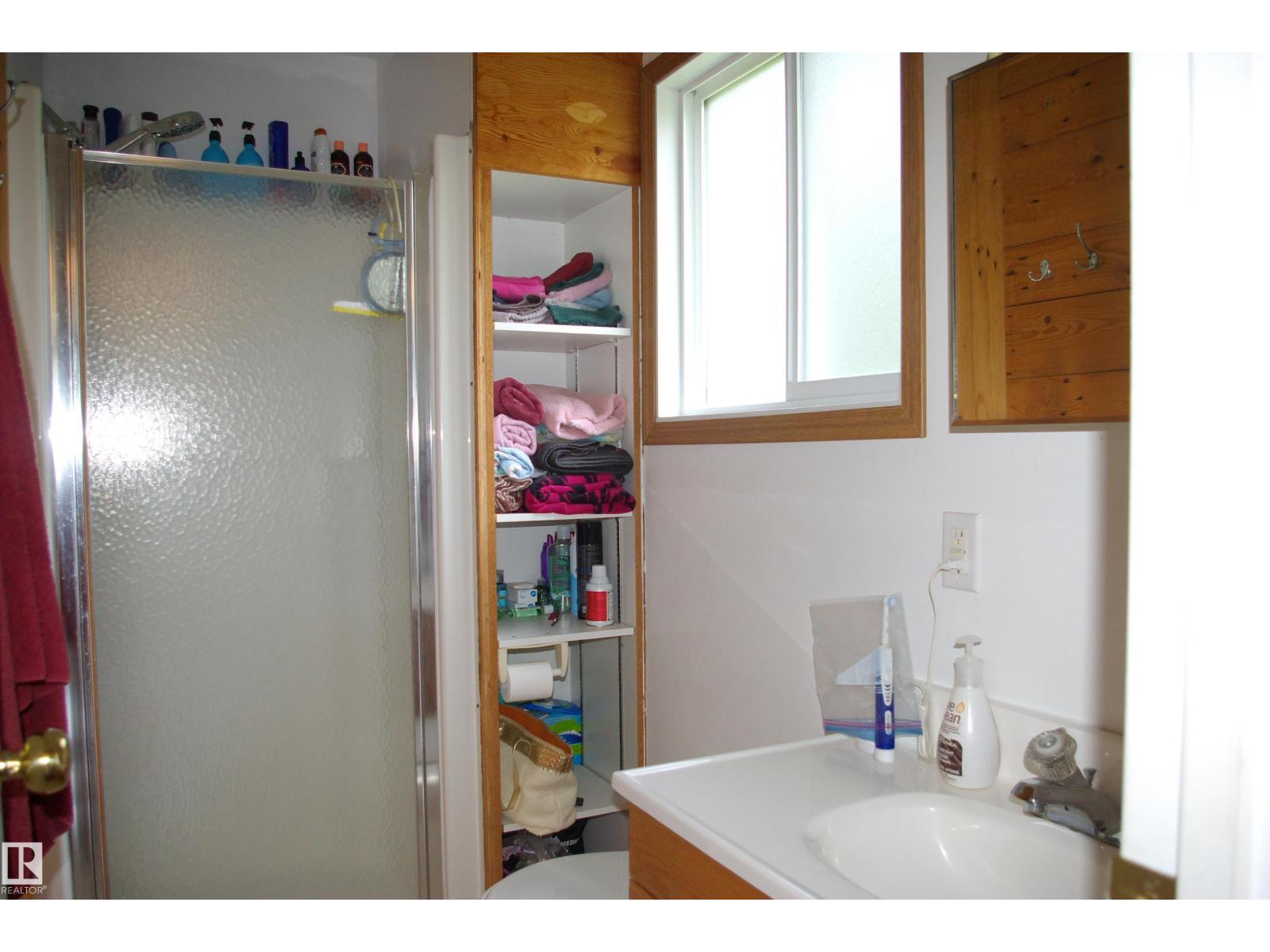 1301 Glen Haven Cr, Rural Wetaskiwin County, Alberta  T0C 2C0 - Photo 15 - E4452968