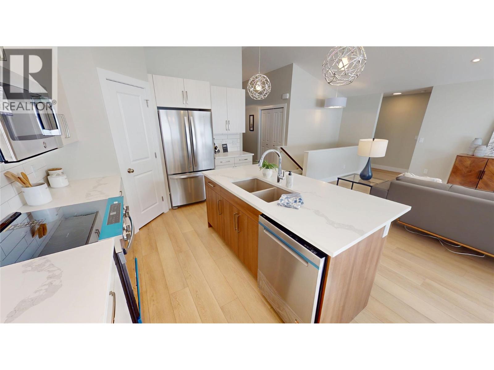 331 Legacy Lookout, Cranbrook, British Columbia  V1C 0E4 - Photo 8 - 10359412