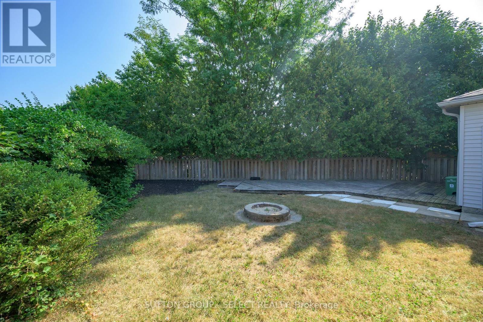 34 Ripley Road, London East, Ontario  N5V 3V1 - Photo 43 - X12338872