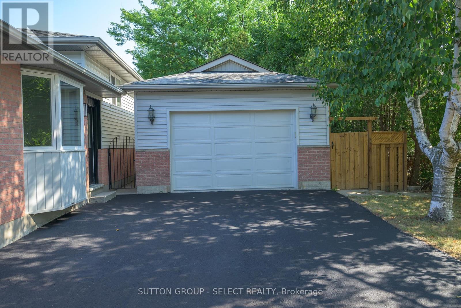 34 Ripley Road, London East, Ontario  N5V 3V1 - Photo 45 - X12338872