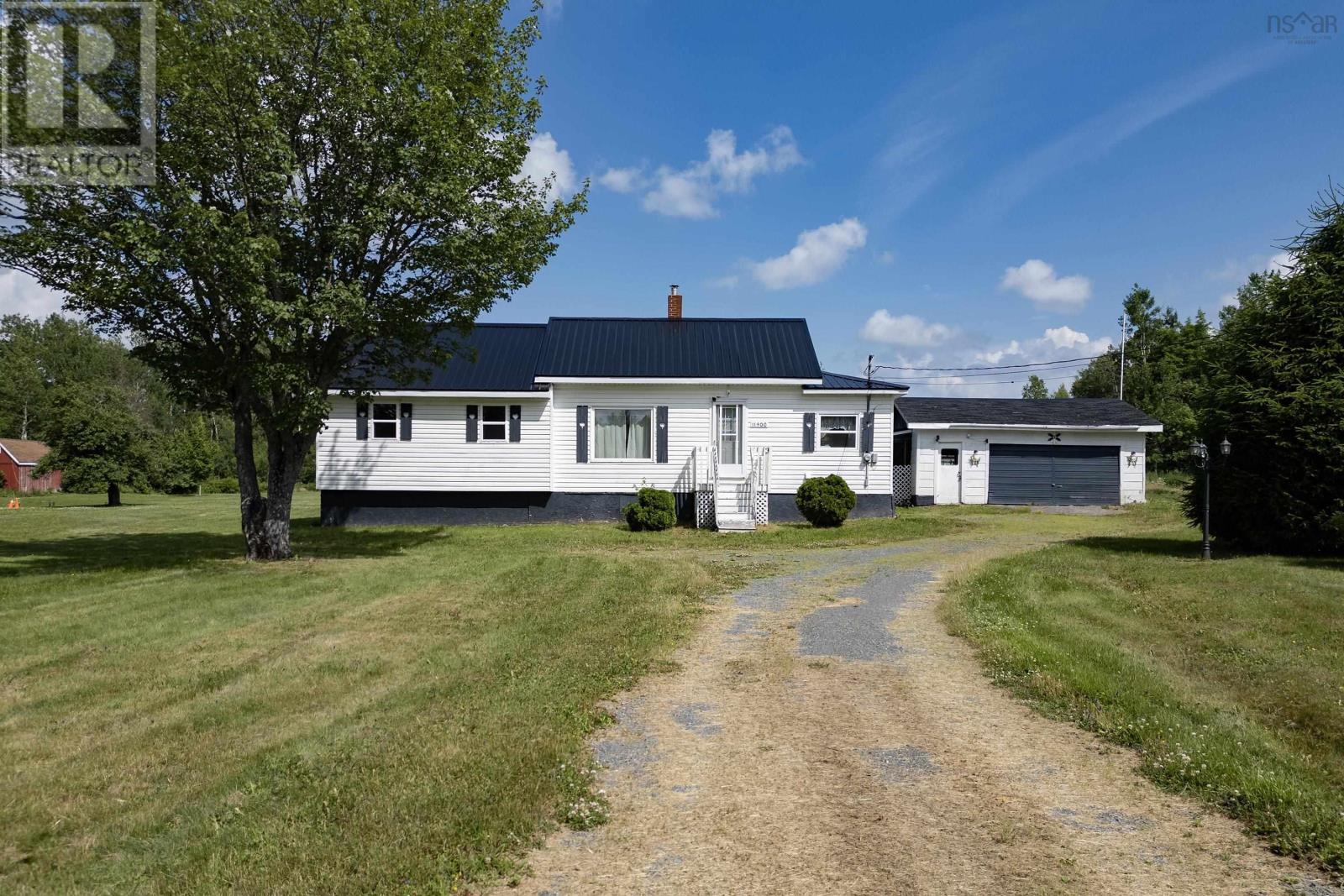 11900 Highway 2, Leamington, Nova Scotia  B0M 1X0 - Photo 1 - 202510861