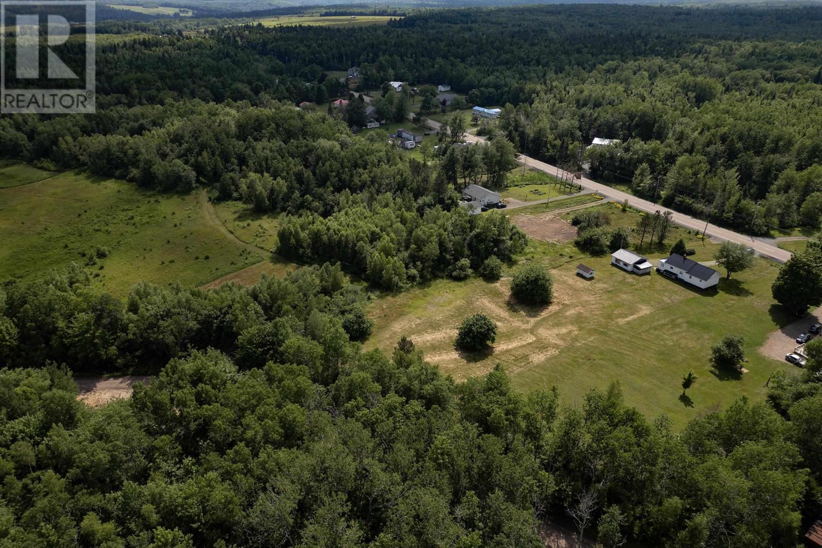 11900 Highway 2, Leamington, Nova Scotia  B0M 1X0 - Photo 3 - 202510861
