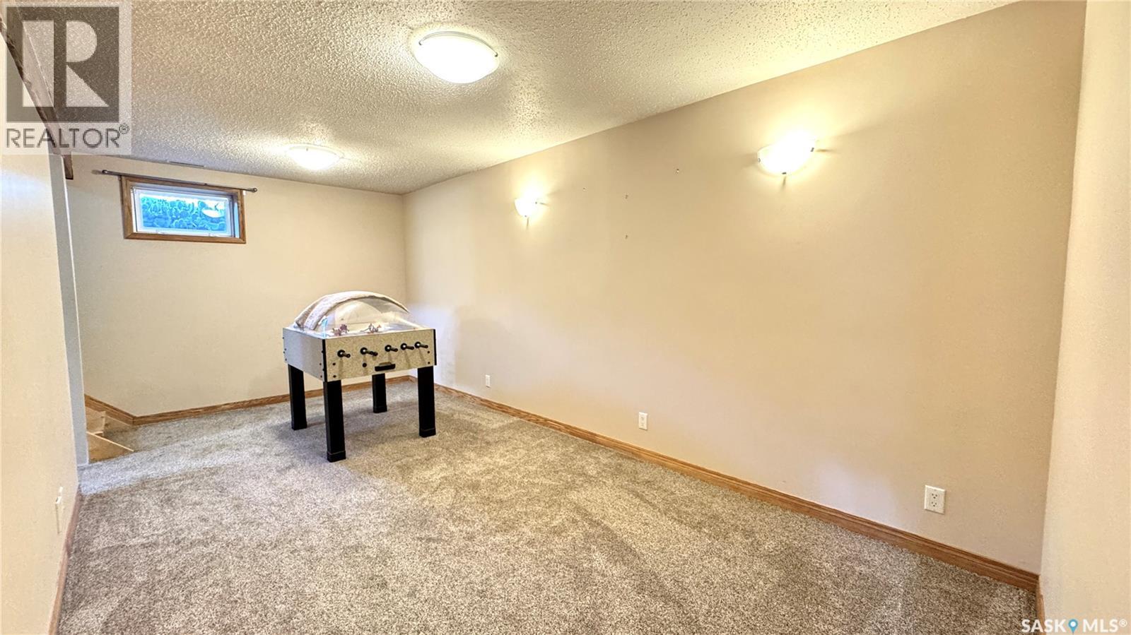 110 Stanley Street, Elbow, Saskatchewan  S0H 1J0 - Photo 36 - SK015651