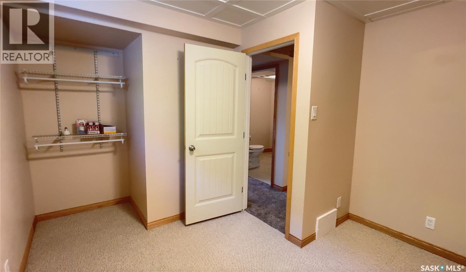 110 Stanley Street, Elbow, Saskatchewan  S0H 1J0 - Photo 42 - SK015651