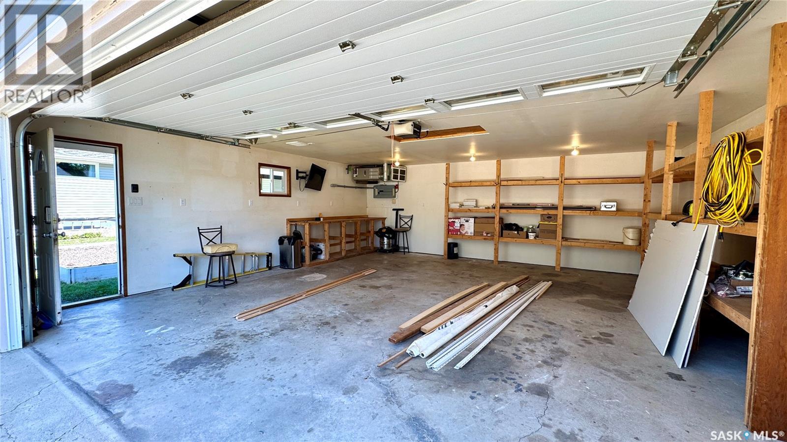 110 Stanley Street, Elbow, Saskatchewan  S0H 1J0 - Photo 9 - SK015651