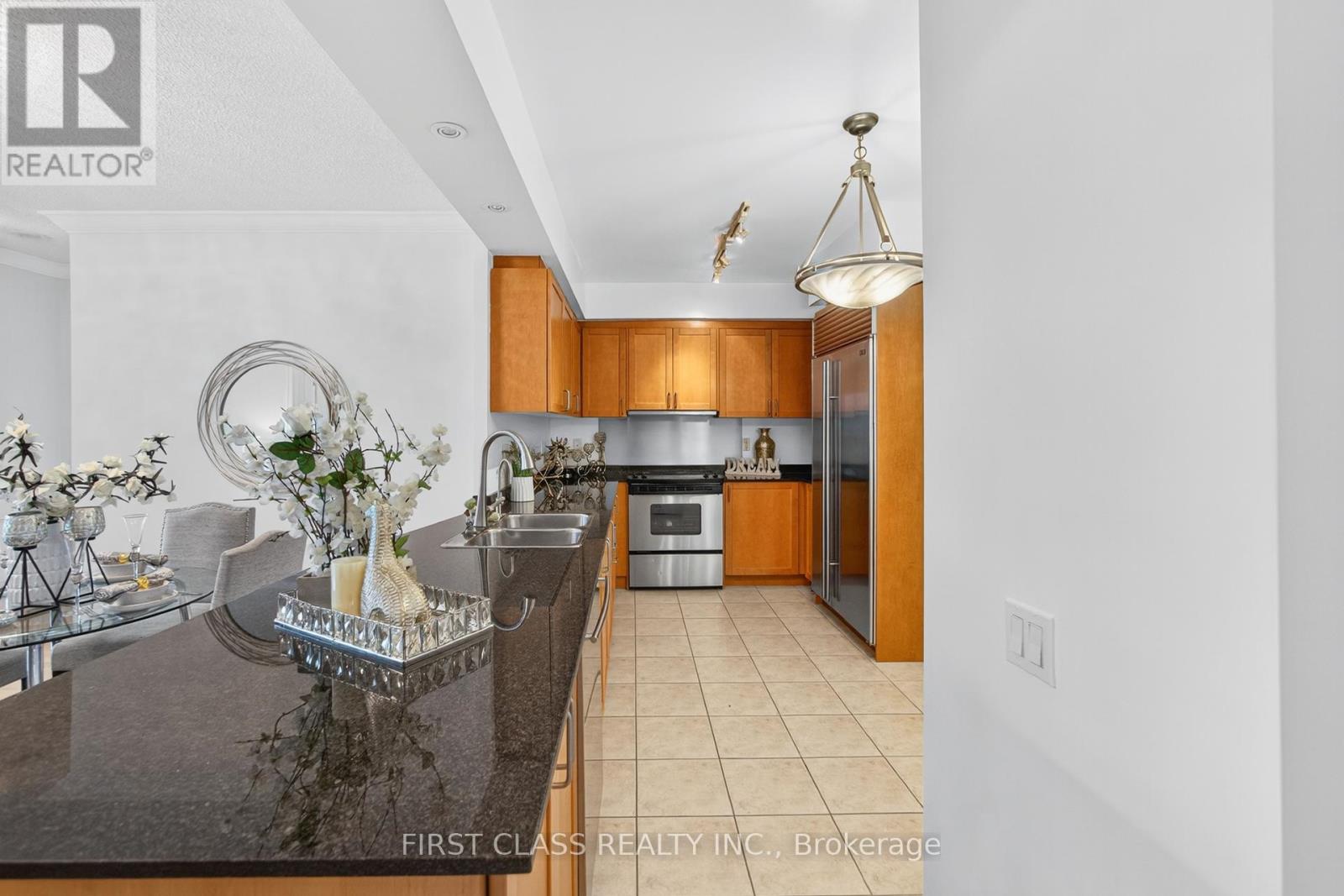 711 - 18 William Carson Crescent, Toronto, Ontario  M2P 2G6 - Photo 20 - C12345245