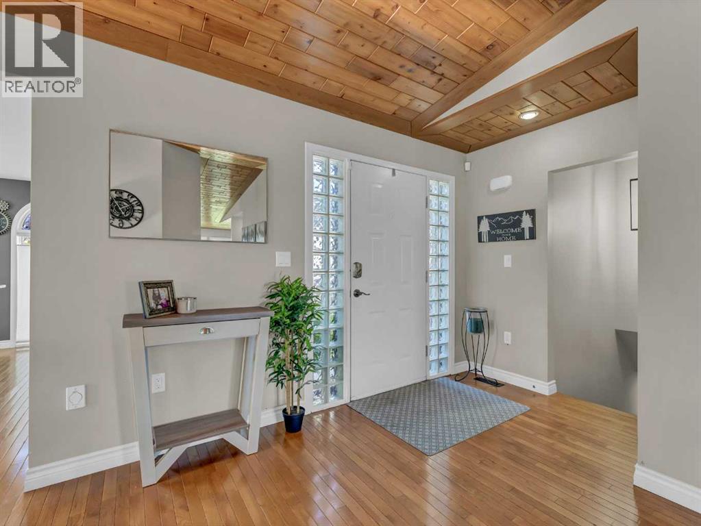 Property at 42 Cook Court SE image 5